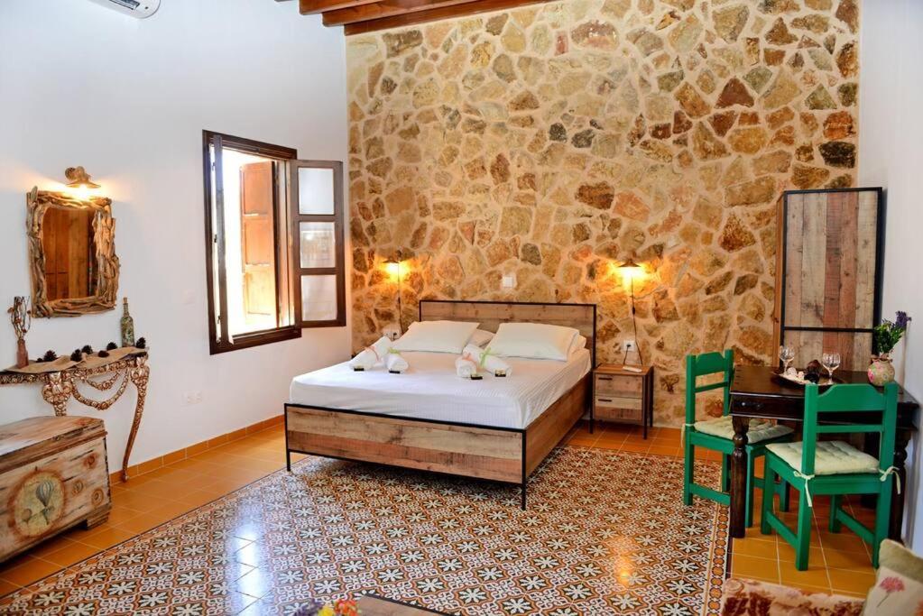 Meandros Suite In Old Town Rhodes City ภายนอก รูปภาพ